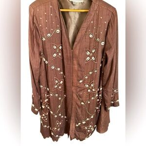 Vintage Silk Jacket with beautiful hand sewn shell decorations. Size 1x